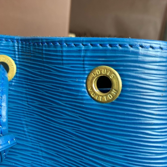 Louis Vuitton Petit Noe Epi Leather - Picture 15 of 16